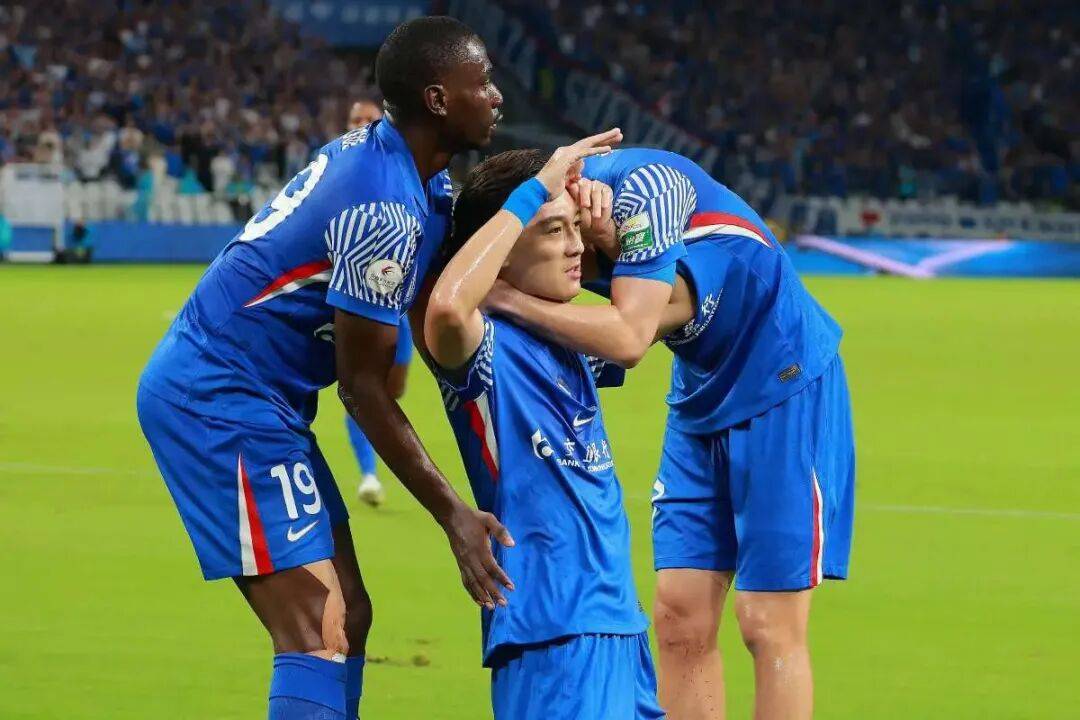 欧超杯赛程吃紧，上海申花今晨伤情更新，引发热议，资深球员宣示担当的简单介绍-九游网页